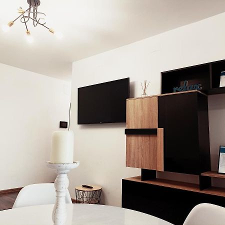 Christopher Apartment Oradea Exterior foto