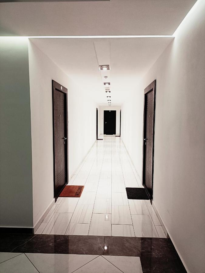 Christopher Apartment Oradea Exterior foto