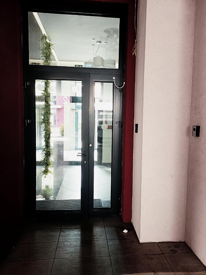 Christopher Apartment Oradea Exterior foto